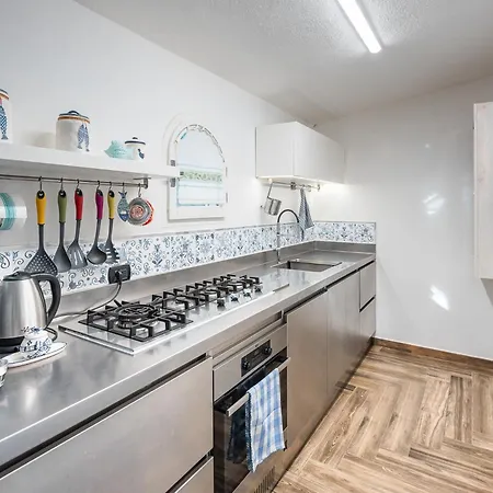 公寓 Corte Luna Terrazza E Panorama Relax *